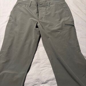Eddie Bauer Travel Pant